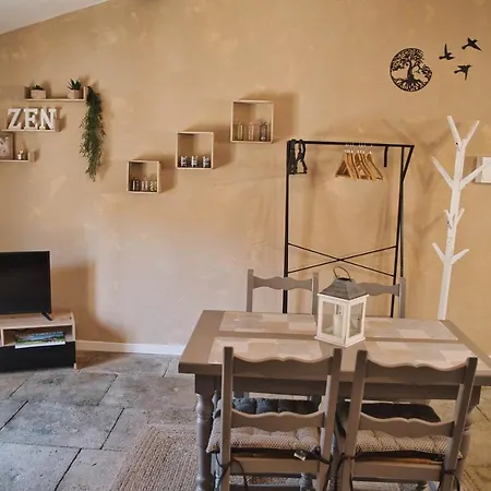 Apartment Beaucaire Cocoon 4 /quais/cite Medievale/nature Beaucaire (Gard)